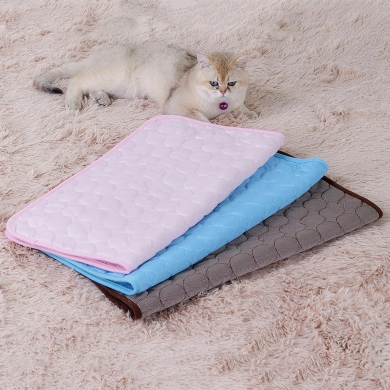 Summer Cat Puppy Cooling Mats Mesh Breathable Pet Blanket for Cats Animals Kitten Bed Pets Supplies Chat Accessoires Pour Chats