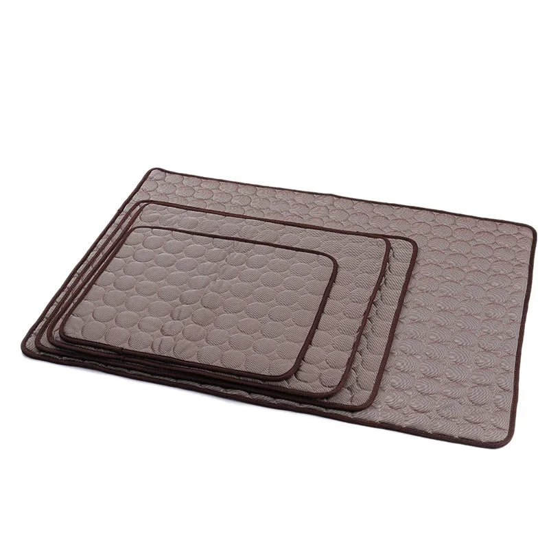 Summer Cat Puppy Cooling Mats Mesh Breathable Pet Blanket for Cats Animals Kitten Bed Pets Supplies Chat Accessoires Pour Chats