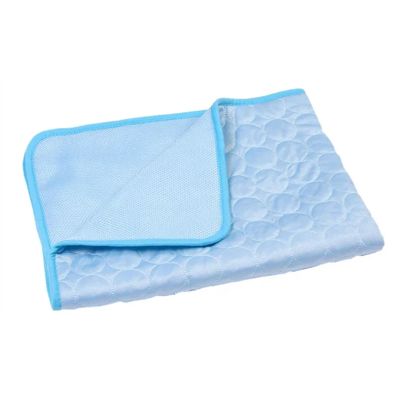 Summer Cat Puppy Cooling Mats Mesh Breathable Pet Blanket for Cats Animals Kitten Bed Pets Supplies Chat Accessoires Pour Chats